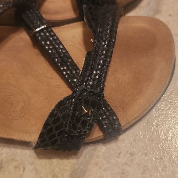Taos Women's "Ziggie" Black Snakeskin-Print Sandals Size 6-6.5 - Picture 7 of 9